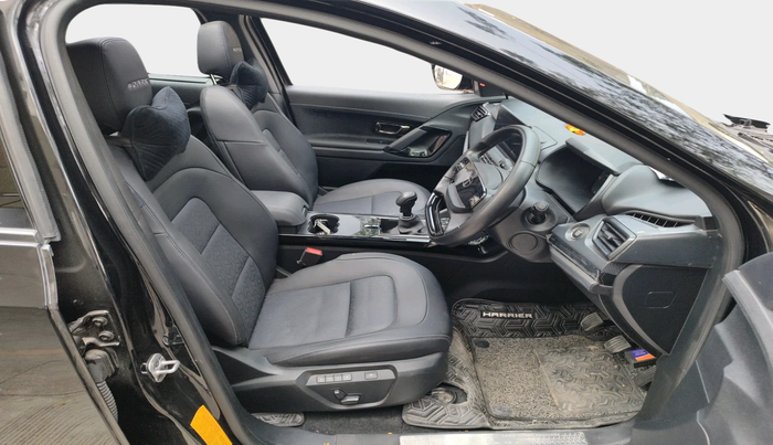 2024 Tata Harrier Fearless Dark Edition, Diesel, Manual, 8,192 km, interior