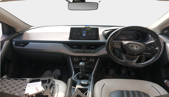 2022 Tata NEXON XM SUNROOF PETROL, Petrol, Manual, 27,755 km, interior