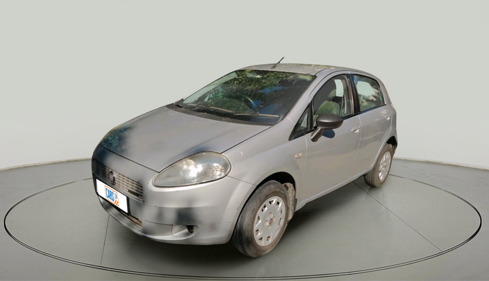 2013 Fiat Grand Punto DYNAMIC 1.3, Diesel, Manual, 1,33,712 km, exterior