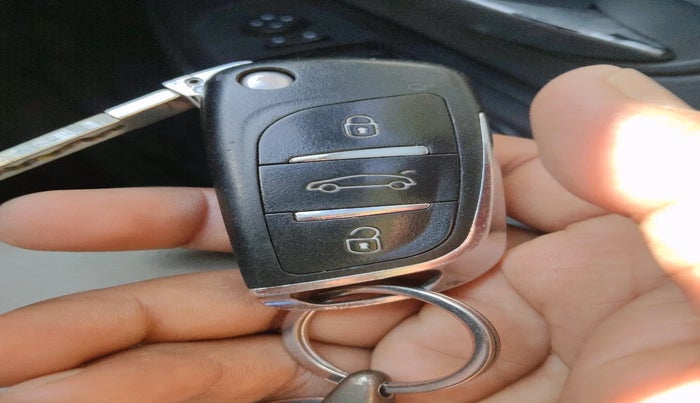 2013 Fiat Grand Punto DYNAMIC 1.3, Diesel, Manual, 1,33,712 km, interior