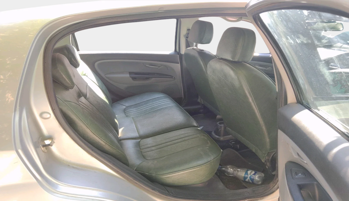 2013 Fiat Grand Punto DYNAMIC 1.3, Diesel, Manual, 1,33,712 km, interior