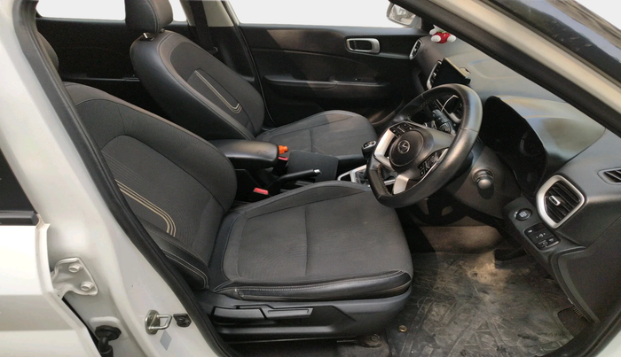 2020 Hyundai VENUE SX 1.0 (O) TURBO, Petrol, Manual, 1,31,790 km, interior