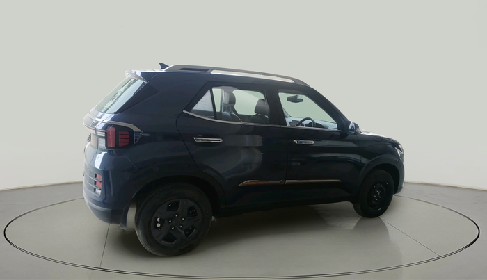 2023 Hyundai VENUE SX 1.2 PETROL, Petrol, Manual, 17,415 km, exterior