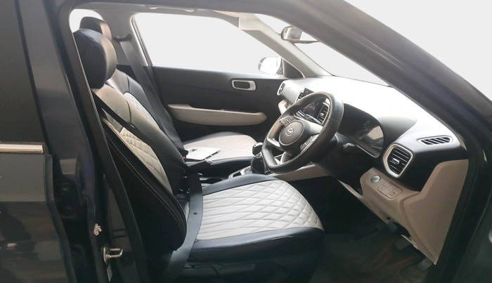 2023 Hyundai VENUE SX 1.2 PETROL, Petrol, Manual, 17,415 km, interior