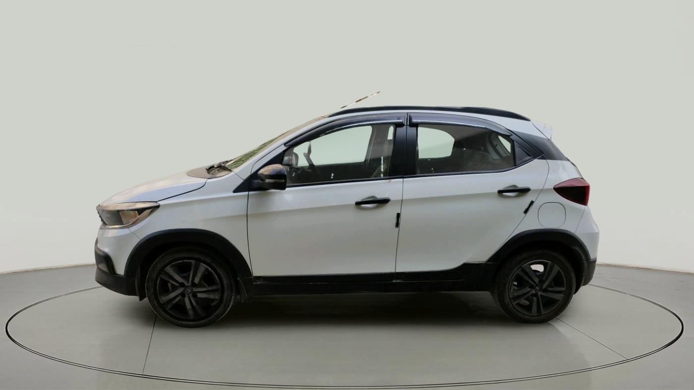 2023 Tata TIAGO NRG XZ MT, Petrol, Manual, 14,746 km, exterior