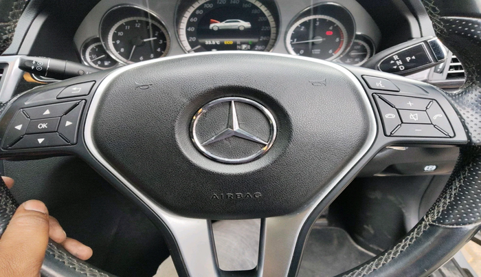 2013 Mercedes Benz E Class E 220 CDI avantgarde, Diesel, Automatic, 95,118 km, interior