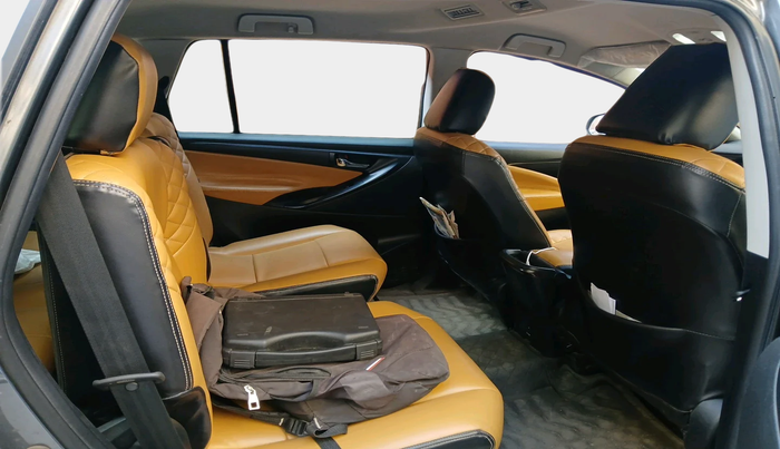 2021 Toyota Innova Crysta 2.4 G 7 STR, Diesel, Manual, 99,559 km, interior