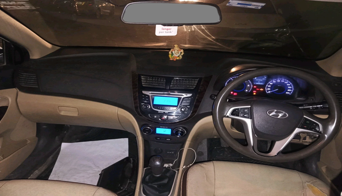 2012 Hyundai Verna FLUIDIC 1.6 CRDI SX, Diesel, Manual, 3,02,565 km, interior