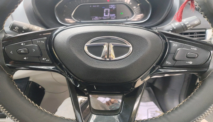 2020 Tata NEXON XZ PLUS PETROL SUNROOF, Petrol, Manual, 67,508 km, interior