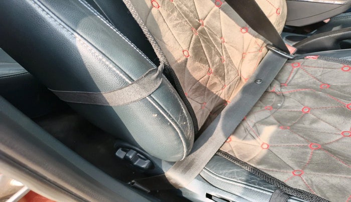 2012 Ford Fiesta TITANIUM+ PETROL AT, Petrol, Automatic, 65,701 km, interior