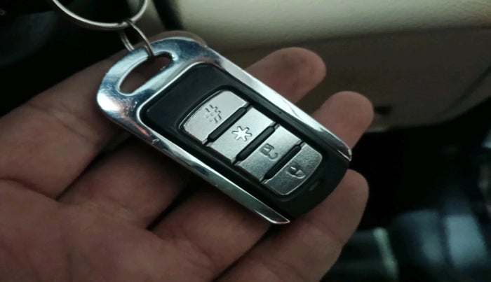 2013 Hyundai Eon ERA +, Petrol, Manual, 37,392 km, interior