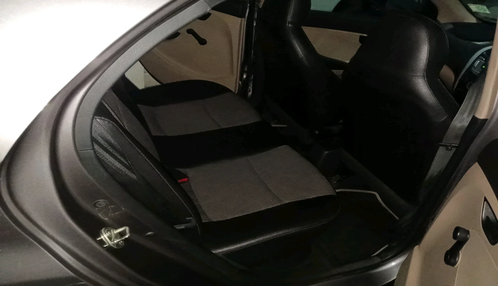 2013 Hyundai Eon ERA +, Petrol, Manual, 37,392 km, interior