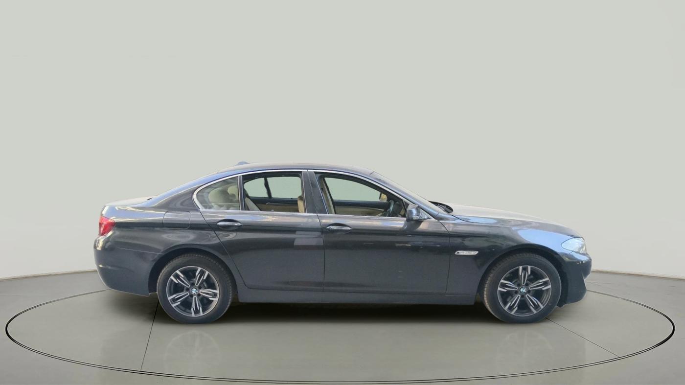 2013 BMW 5 Series 520D 2.0, Diesel, Automatic, 1,13,591 km, exterior
