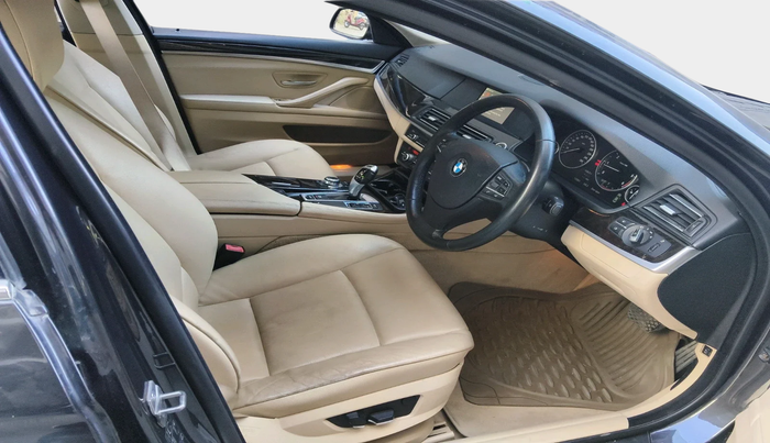 2013 BMW 5 Series 520D 2.0, Diesel, Automatic, 1,13,591 km, interior