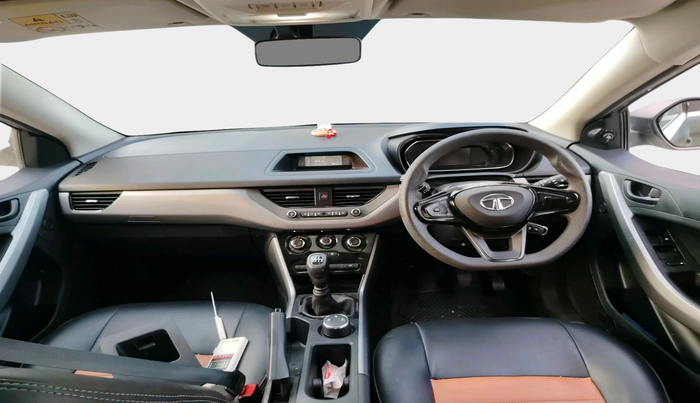 2021 Tata NEXON XM SUNROOF PETROL, Petrol, Manual, 35,007 km, interior