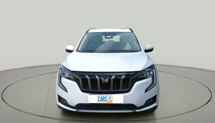 2024 Mahindra XUV700 AX 7 LUXURY D AT 7 STR, Diesel, Automatic, 8,626 km, exterior