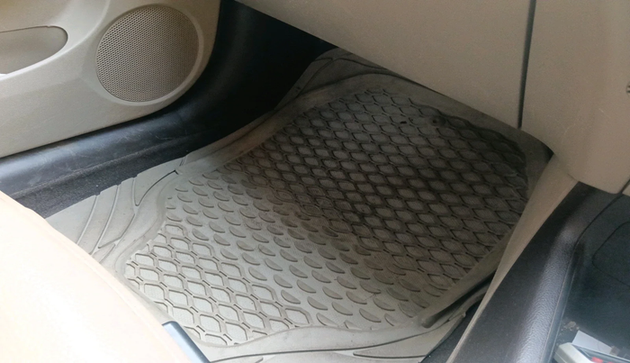 2011 Hyundai i20 MAGNA 1.2, Petrol, Manual, 95,429 km, interior