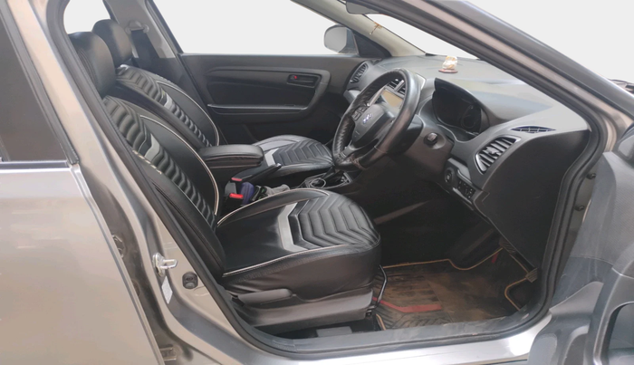 2020 Maruti Vitara Brezza VXI AT SHVS, Petrol, Automatic, 67,250 km, interior