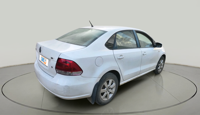 2011 Volkswagen Vento HIGHLINE 1.6 MPI, Petrol, Manual, 74,612 km, exterior