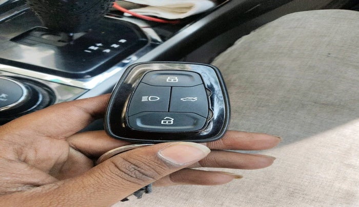 2018 Tata NEXON XZA PLUS PETROL, Petrol, Automatic, 1,17,750 km, interior