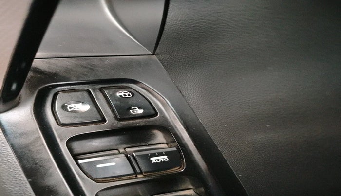 2016 Hyundai Creta SX PLUS AT 1.6 PETROL, Petrol, Automatic, 77,583 km, interior