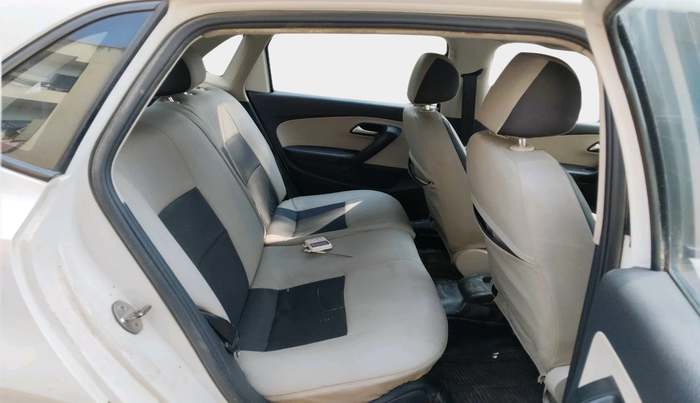 2012 Volkswagen Polo COMFORTLINE 1.2L, Diesel, Manual, 1,02,241 km, interior