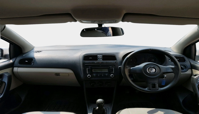 2012 Volkswagen Polo COMFORTLINE 1.2L, Diesel, Manual, 1,02,241 km, interior