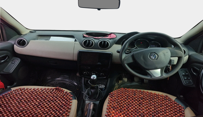 2016 Renault Duster 85 PS RXL DIESEL, Diesel, Manual, 1,02,785 km, interior