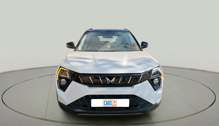 2024 Mahindra XUV 3XO AX7 1.5 Turbo Diesel Autoshift Plus, Diesel, Automatic, 34,274 km, exterior