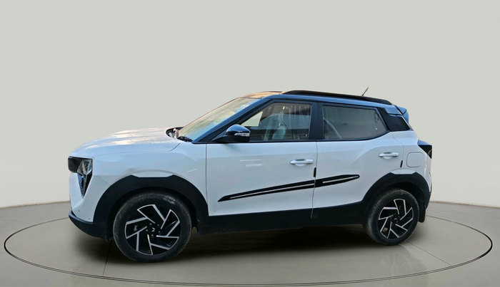 2024 Mahindra XUV 3XO AX7 1.5 Turbo Diesel Autoshift Plus, Diesel, Automatic, 34,274 km, exterior