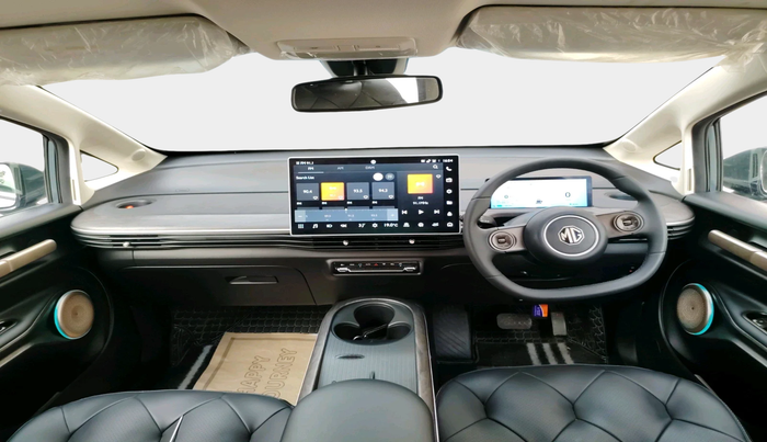 2024 MG Windsor EV Essence, Electric, Automatic, 6,047 km, interior