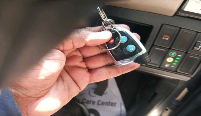 2013 Maruti Wagon R 1.0 LXI CNG, Petrol, Manual, 95,638 km, interior