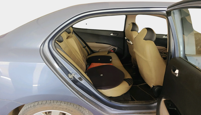 2015 Hyundai Xcent SX 1.2, Petrol, Manual, 60,453 km, interior