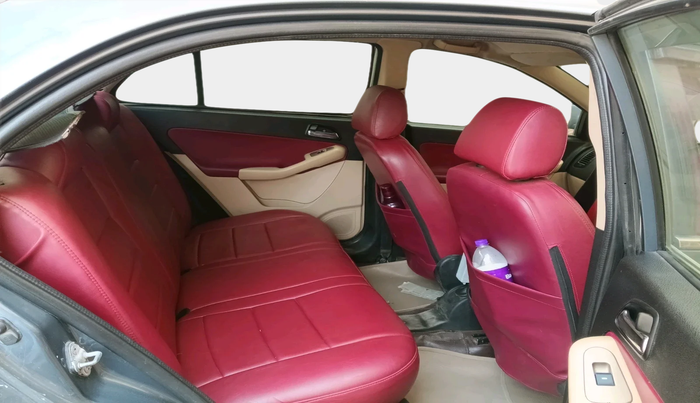 2014 Tata Indica Vista VX TECH QUADRAJET, Diesel, Manual, 1,35,488 km, interior