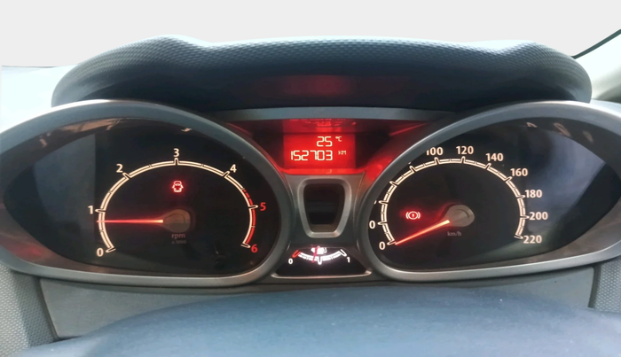 2011 Ford Fiesta TITANIUM+ DIESEL, Diesel, Manual, 1,52,703 km, interior