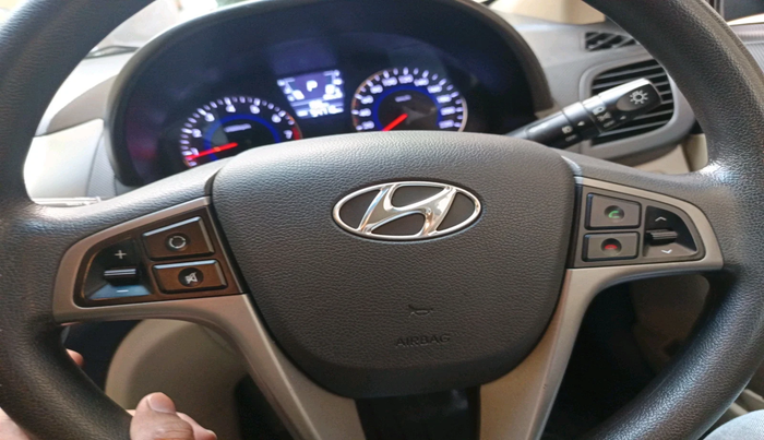 2016 Hyundai Verna 1.6 VTVT SX AT, Petrol, Automatic, 54,716 km, interior