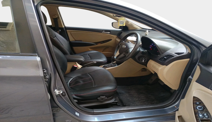 2016 Hyundai Verna 1.6 VTVT SX AT, Petrol, Automatic, 54,716 km, interior