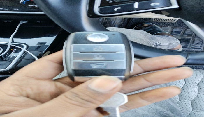 2021 KIA SELTOS HTX IVT 1.5 PETROL, Petrol, Automatic, 35,097 km, interior