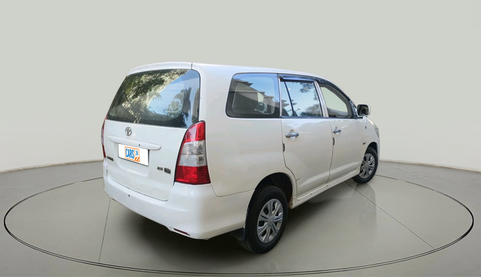 2013 Toyota Innova 2.5 G4 7 STR, Diesel, Manual, 1,83,685 km, exterior