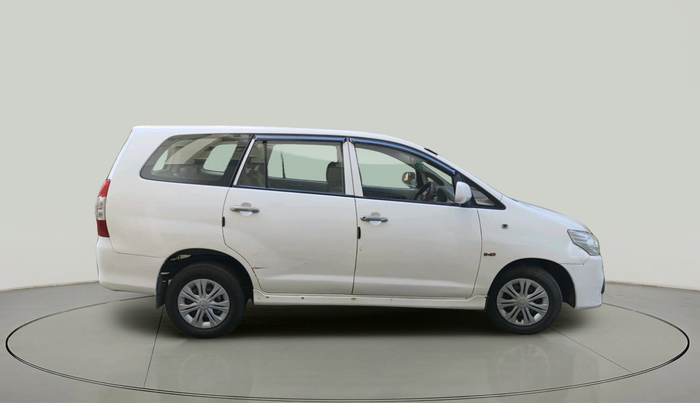 2013 Toyota Innova 2.5 G4 7 STR, Diesel, Manual, 1,83,685 km, exterior