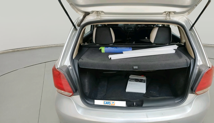 2013 Volkswagen Polo COMFORTLINE 1.2L PETROL, Petrol, Manual, 1,03,184 km, exterior