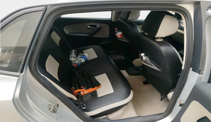 2013 Volkswagen Polo COMFORTLINE 1.2L PETROL, Petrol, Manual, 1,03,184 km, interior