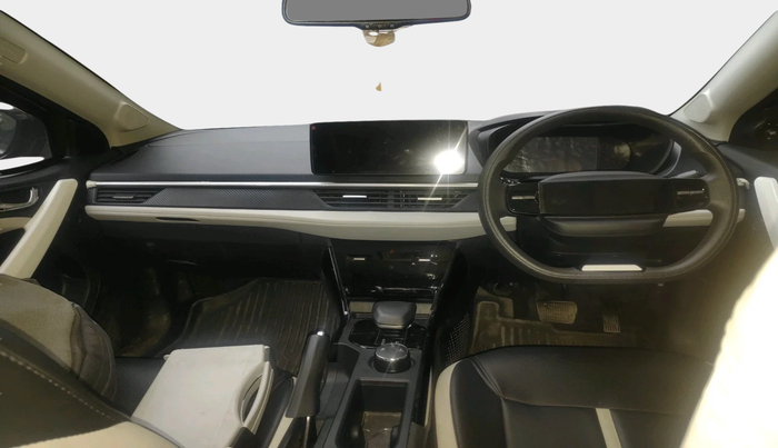 2024 Tata NEXON CREATIVE PLUS S 1.2 REVOTRON 7 DCA, Petrol, Automatic, 4,572 km, interior