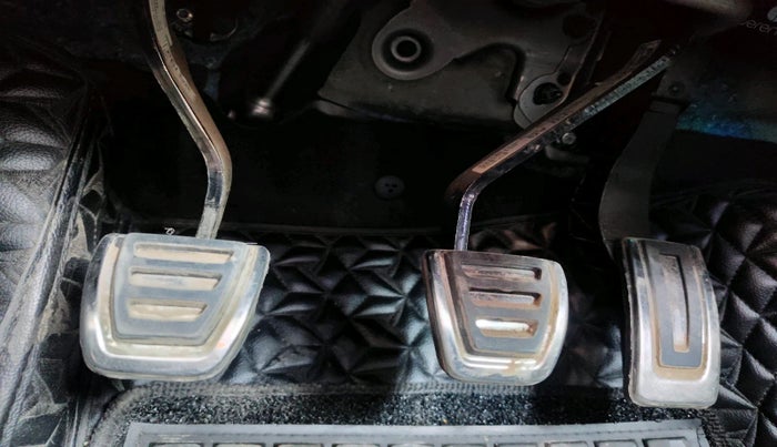 2024 Skoda KUSHAQ AMBITION 1.0L TSI MT, Petrol, Manual, 8,921 km, interior