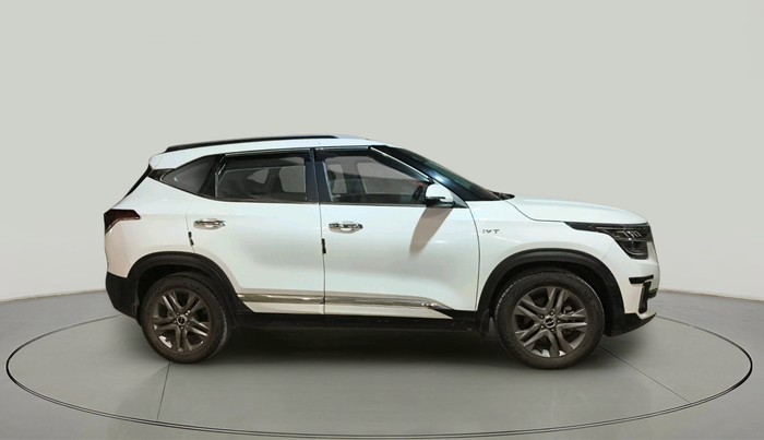 2022 KIA SELTOS HTX IVT 1.5 PETROL, Petrol, Automatic, 28,675 km, exterior