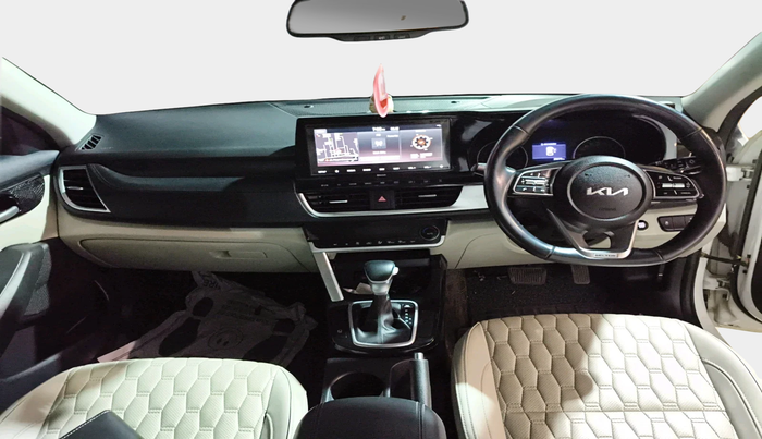 2022 KIA SELTOS HTX IVT 1.5 PETROL, Petrol, Automatic, 28,675 km, interior