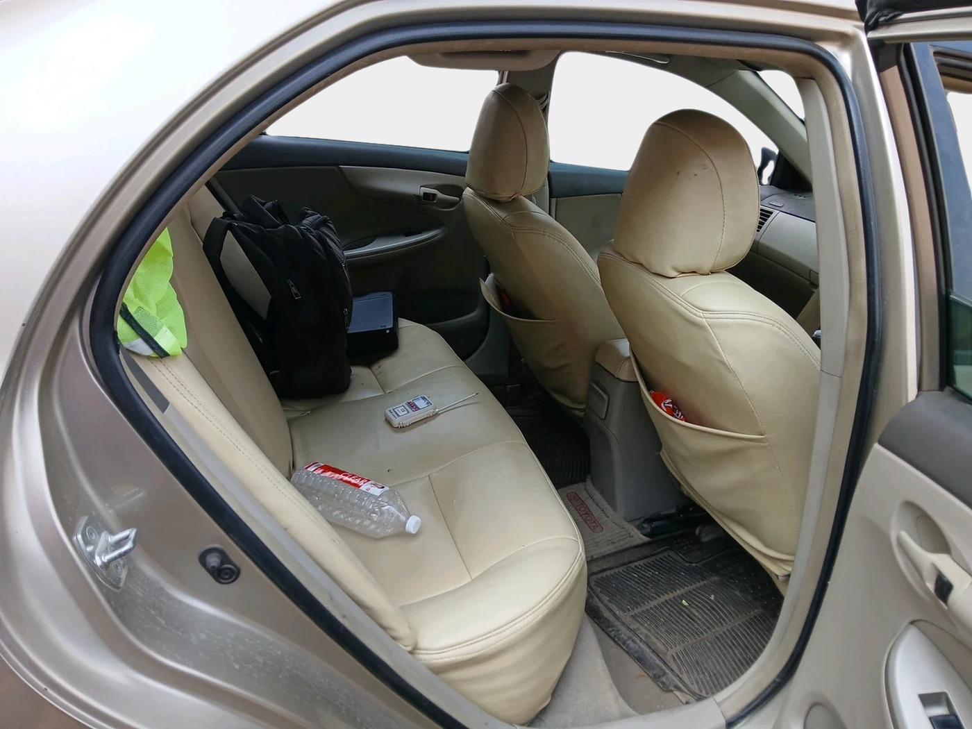 2011 Toyota Corolla Altis J DIESEL, Diesel, Manual, 1,89,165 km, interior