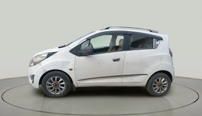 2013 Chevrolet Beat LT PETROL, Petrol, Manual, 98,477 km, exterior