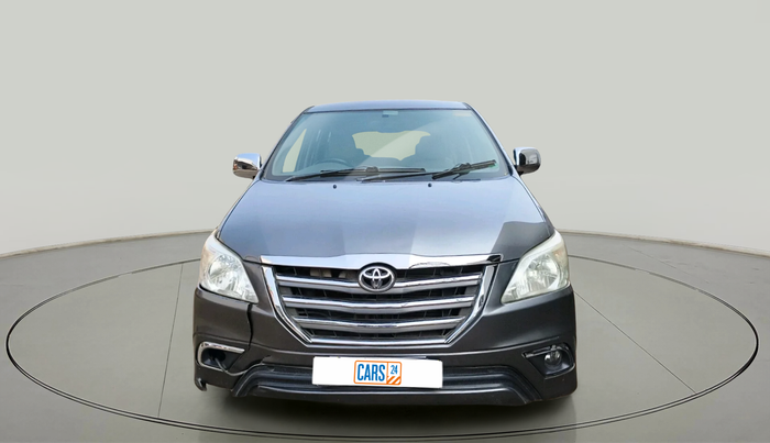 2014 Toyota Innova 2.5 GX 8 STR, Diesel, Manual, 2,03,288 km, exterior