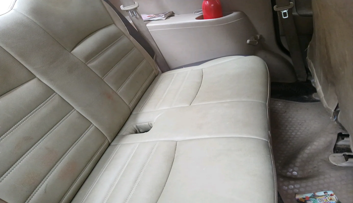 2014 Maruti Ertiga ZXI, Petrol, Manual, 1,73,771 km, interior